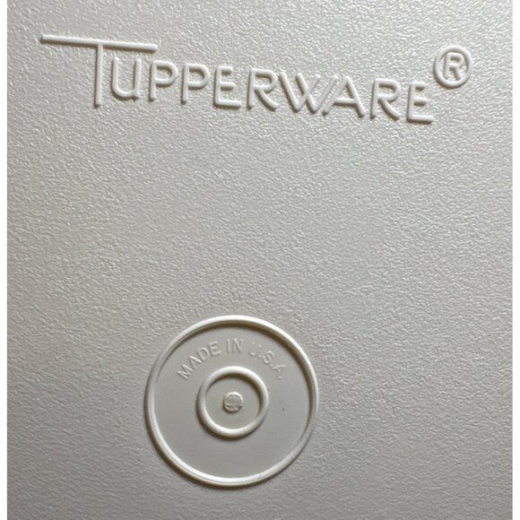 Tupperware Picnic Divided Trays Set of 2 Vintage Pink White Cafeteria Style - Picture 7 of 11